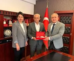 MHP İlçe Başkanı Yılmaz, Kaymakam Demir'i ziyaret etti