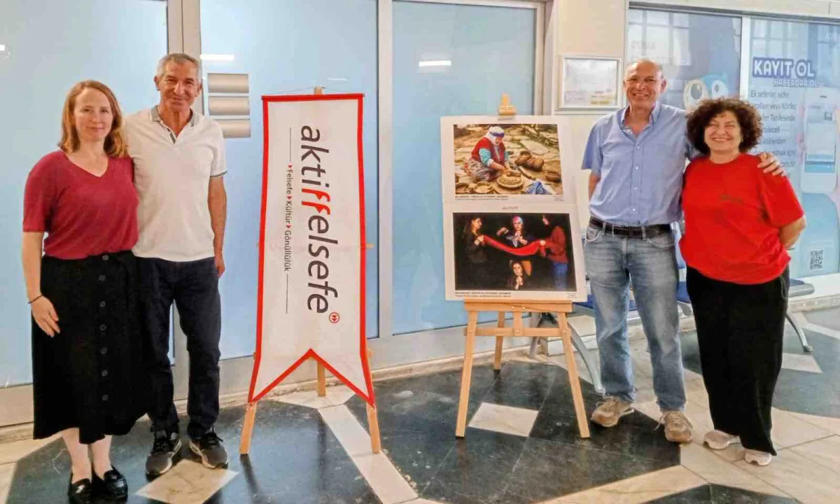 "Kültürel Mirasımız" Fotoğraf Sergisi yeniden Bostanlı İskele'de