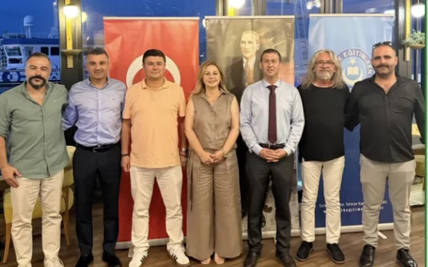 Türk Eğitim-Sen'den Karşıyaka'da birlik ve dayanışma buluşması