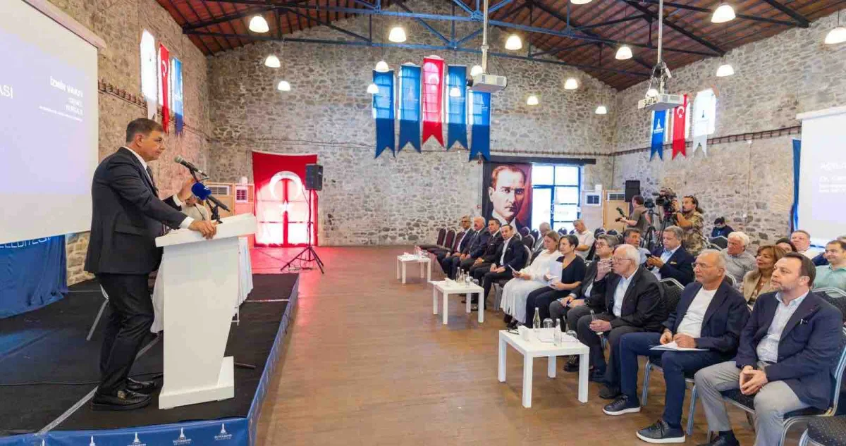 İzmir mutfağıyla sahneye çıkıyor