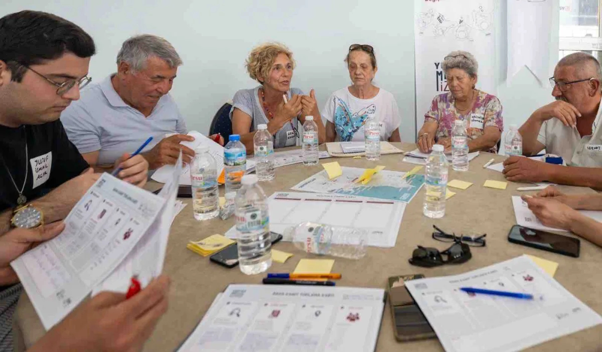 İzmir’de Yurttaş Meclisi dönemi başladı