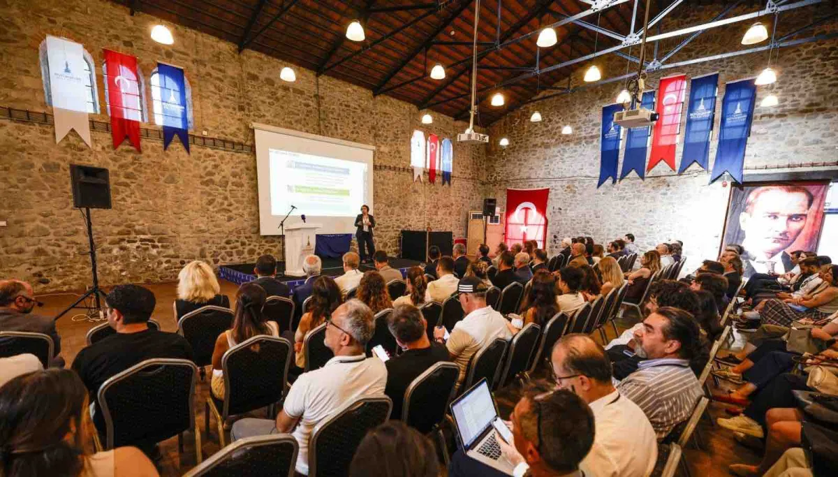 İzmir'in ulaşım geleceği ortak akılla şekilleniyor
