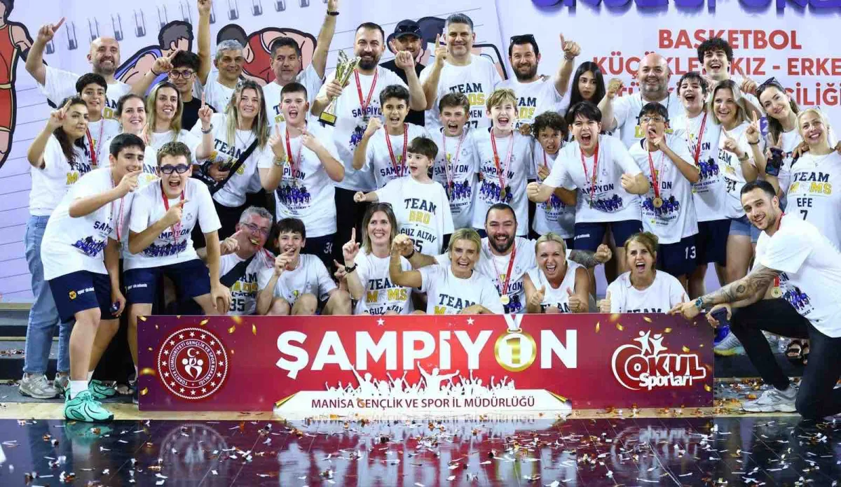 Eren Şahin Eronat Ortaokulu Türkiye Şampiyonu