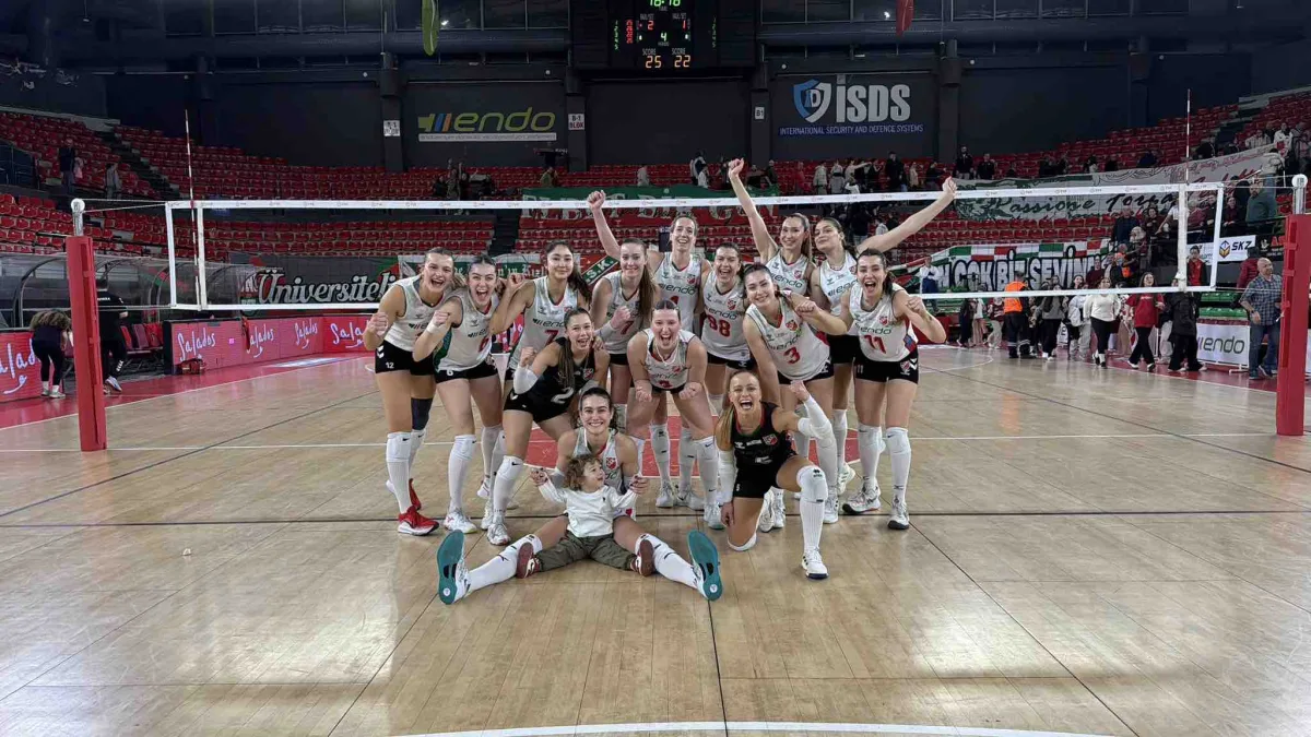 Karşıyaka voleybolda yeni yapılanma