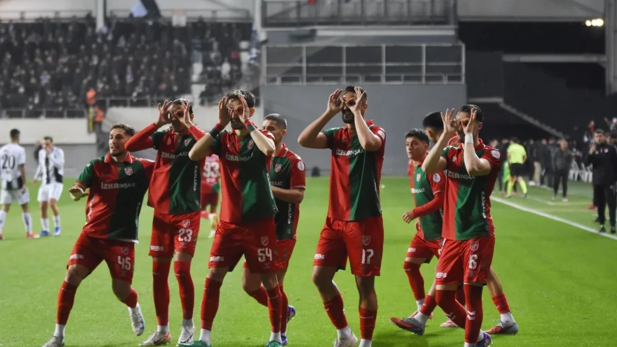 Karşıyaka'da öncelik iç transfer