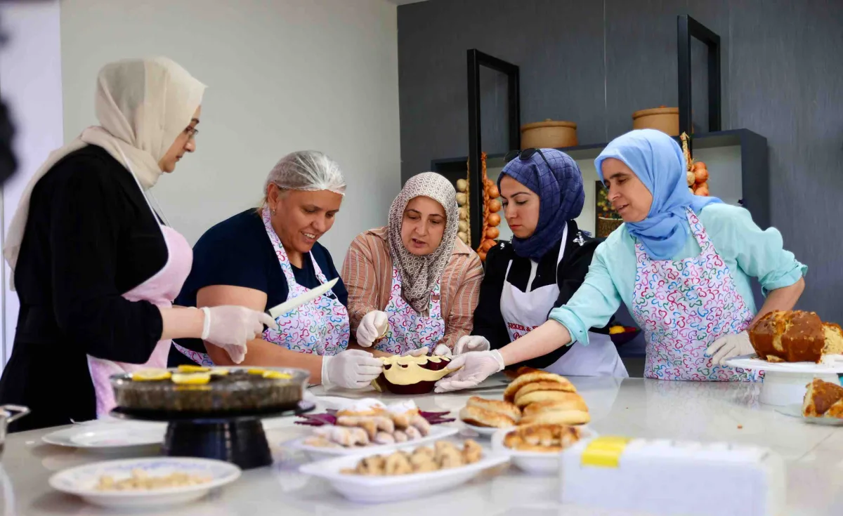 Buca’da kadınlar lezzeti mesleğe dönüştürüyor