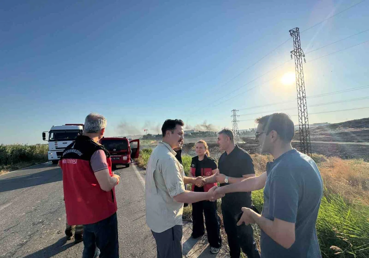 Foça’daki yangın kontrol altında