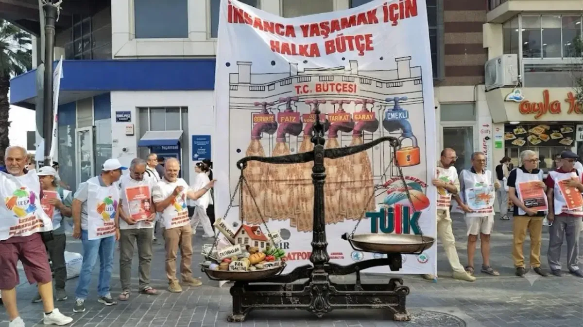 Emekliler Karşıyaka'dan seslendi: Gerçeklerimiz ağır, TÜİK'in yalanları hafif