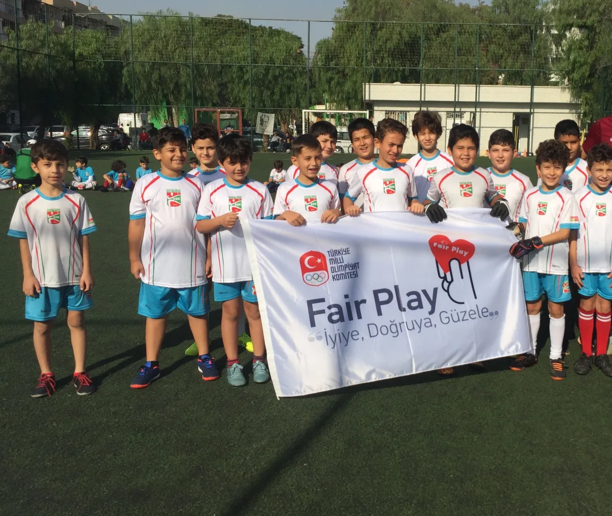 Bostanlıspor’da fair play’e aykırı davranan 7 sporcu ihraç edild