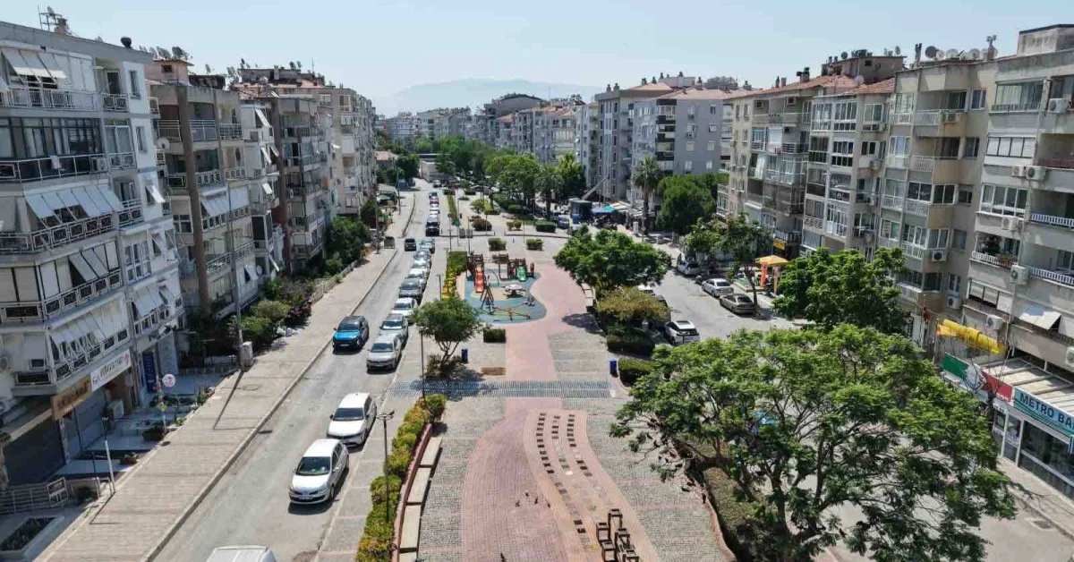 Karşıyaka'ya 2,4 kilometrelik bisiklet yolu