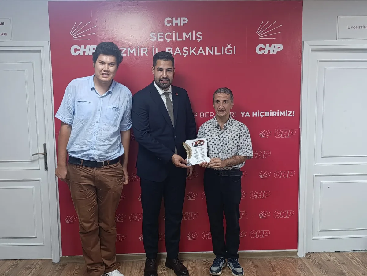 İAGF, CHP İzmir İl Gençlik Kollarını ziyaret etti