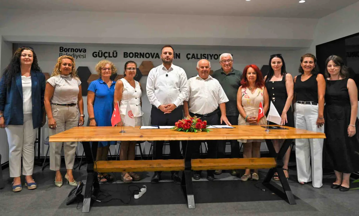 Bornova’da “Üçüncü Yaş Üniversitesi” dönemi başlıyor
