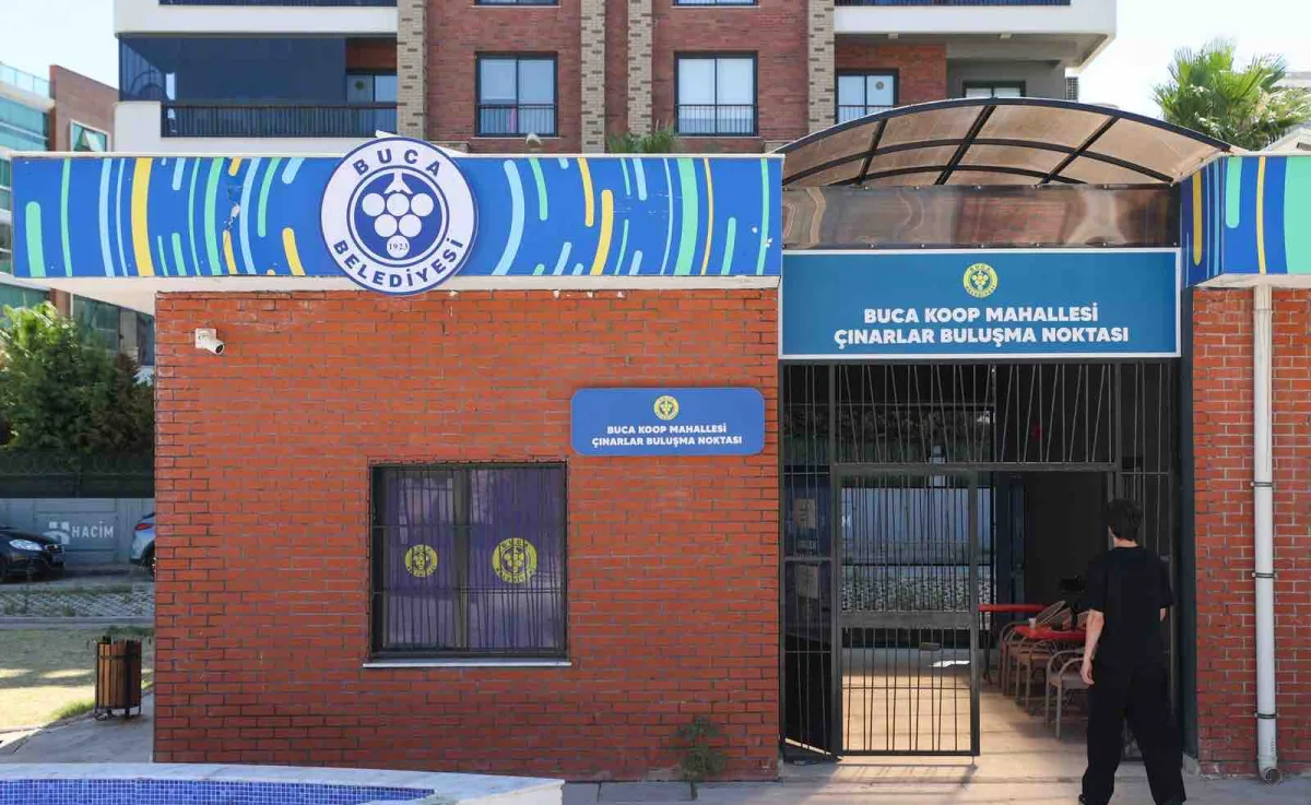 Buca’nın çınarlarının yüzü gülüyor