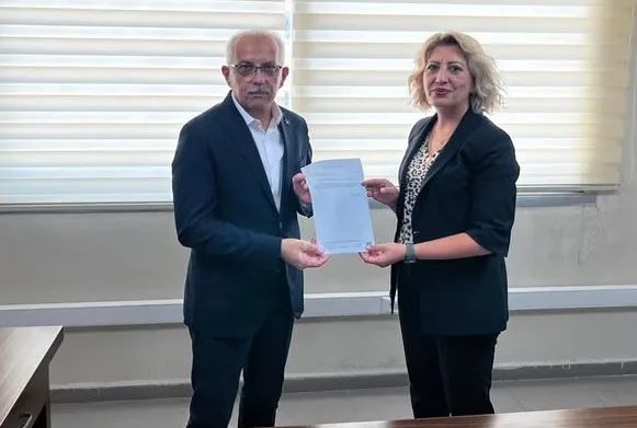Akif Yılmaz mazbatasını aldı, bıraktığın yerden devam...