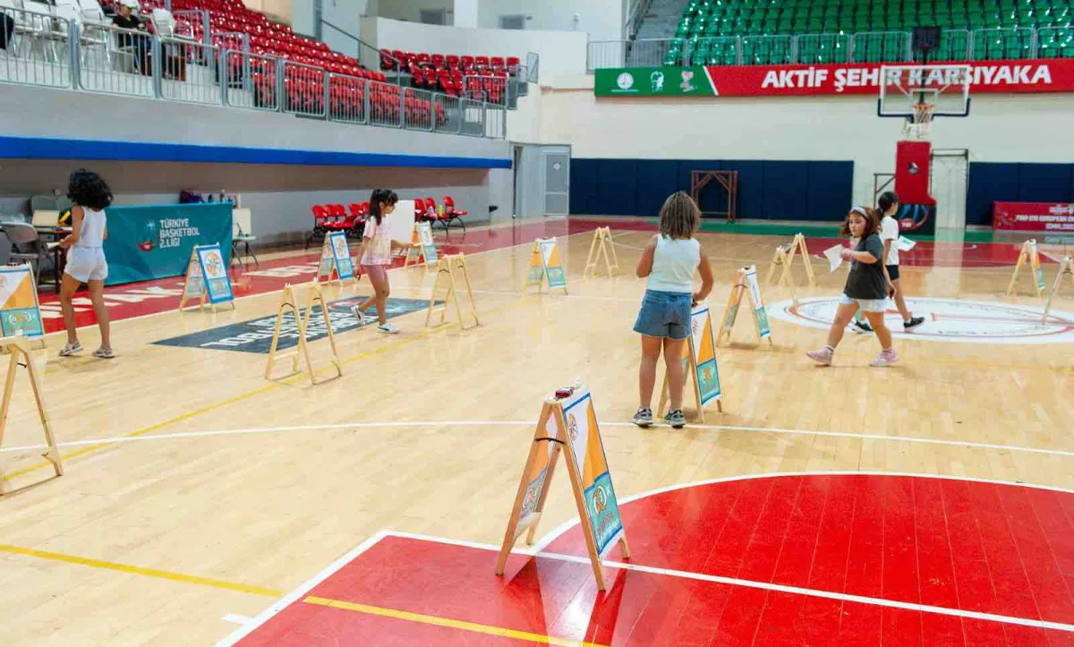 Karşıyakalı çocuklara yaza özel oryantiring eğitimi