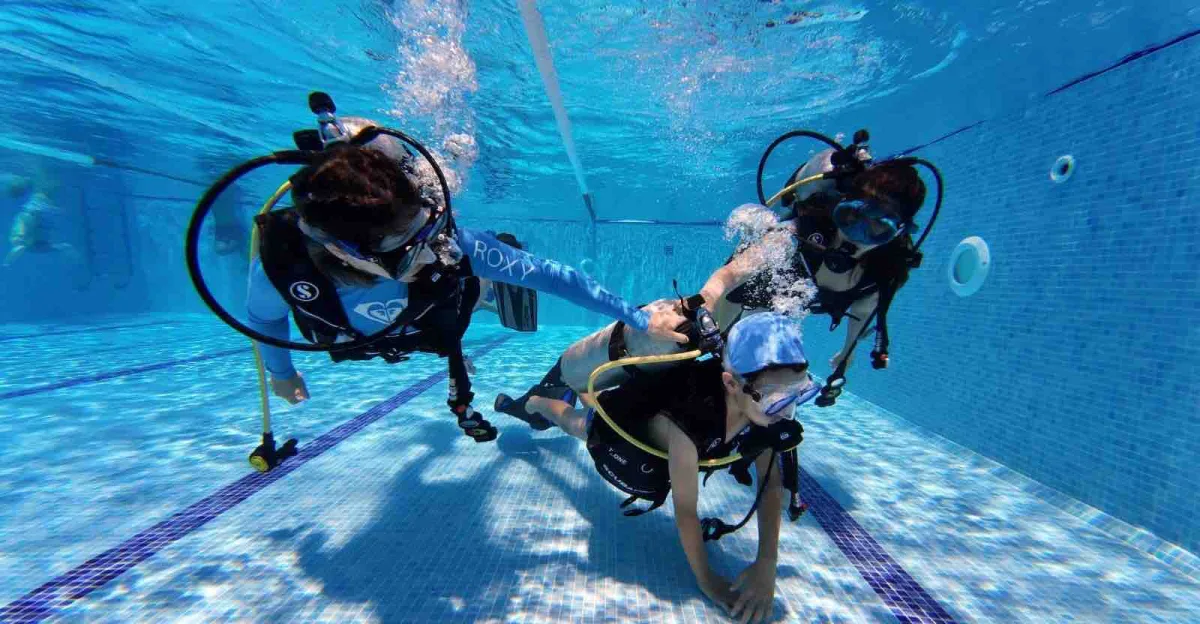 İzmir Marina’da su sporları heyecanı