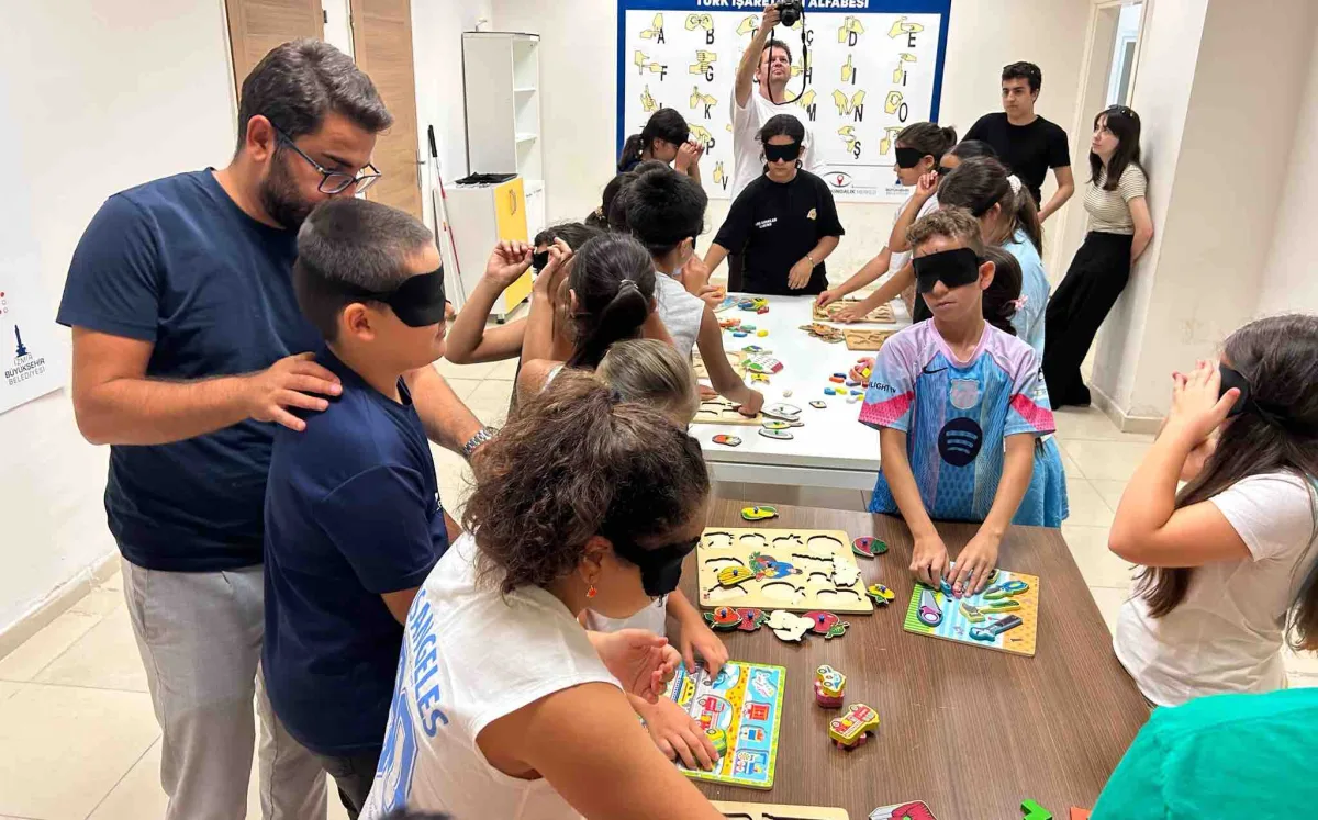 ÇYDD İzmir Şubesi, 285 Çocuğu “Eğlen Öğren Yaz Etkinlikleri” ile Buluşturuyor