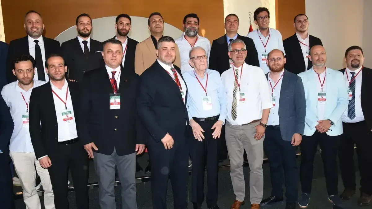Karşıyaka taraftarlarından Tusder'e destek