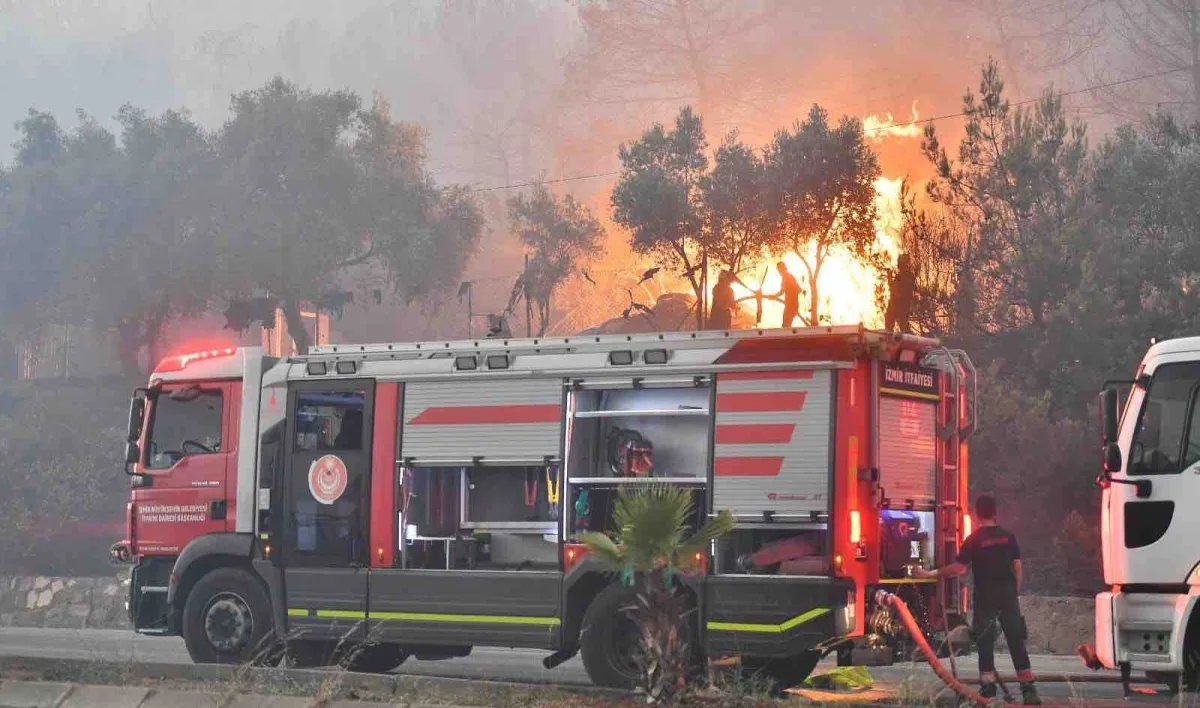 İzmir İtfaiyesi bir haftada 566 yangına müdahale etti