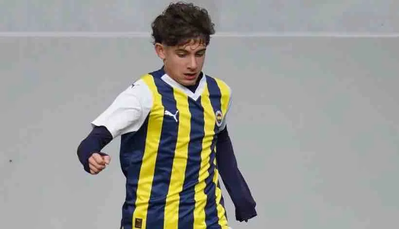 Yiğit Evin Kaf Kaf'a imzayı attı