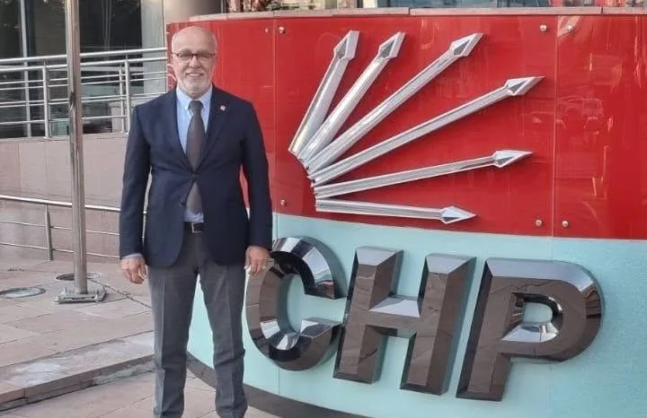 CHP Karşıyaka İlçe Başkanlığı'na Adnan Alabay atandı