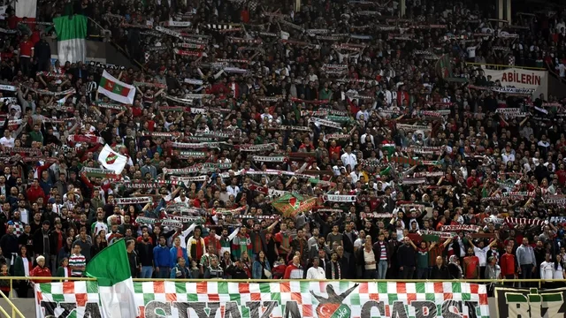 Karşıyaka'da kombineler satışta