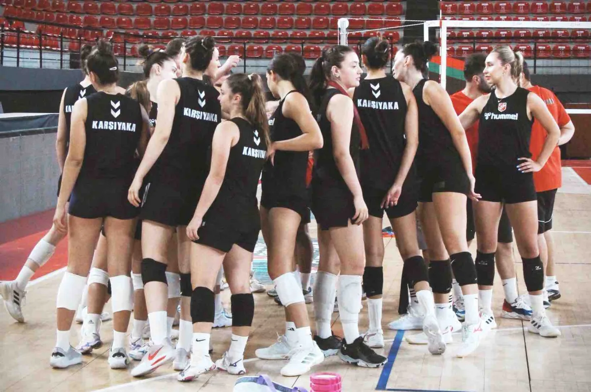 Karşıyaka filede sezonu Bodrum'da açacak
