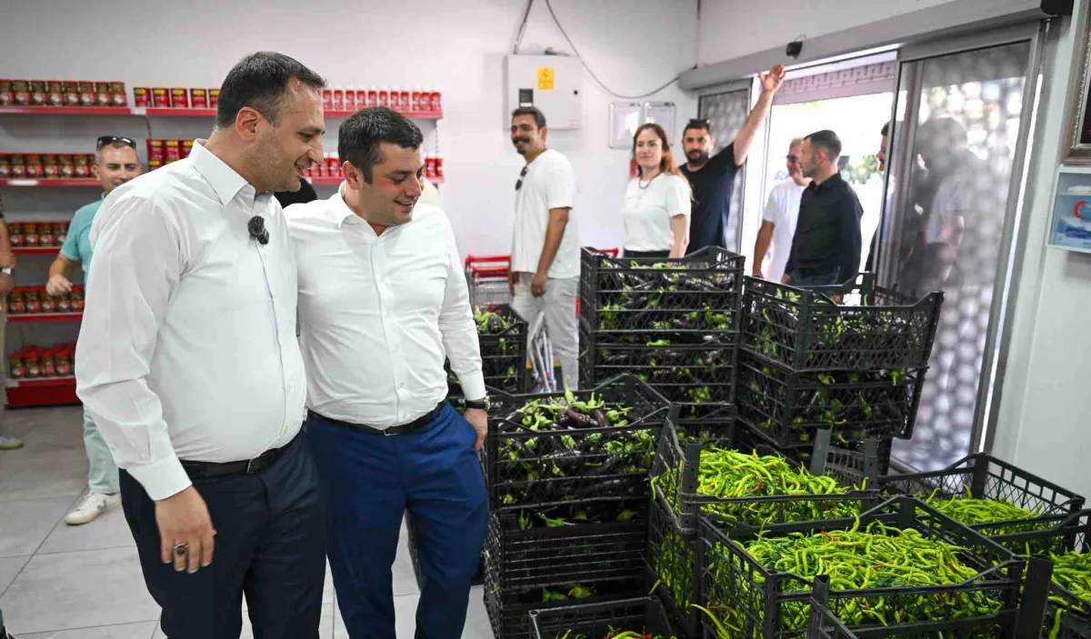 Bornova’da devrim gibi dayanışma