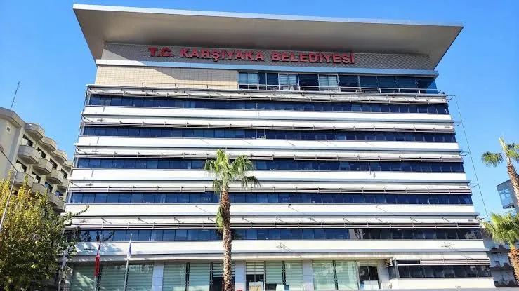 Karşıyaka Belediyesi'nde dengeleri değiştirecek görevden alma!