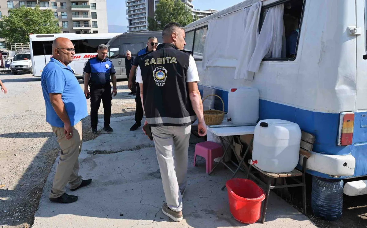 Bornova’da kaldırım ve yol işgallerine sıkı denetim