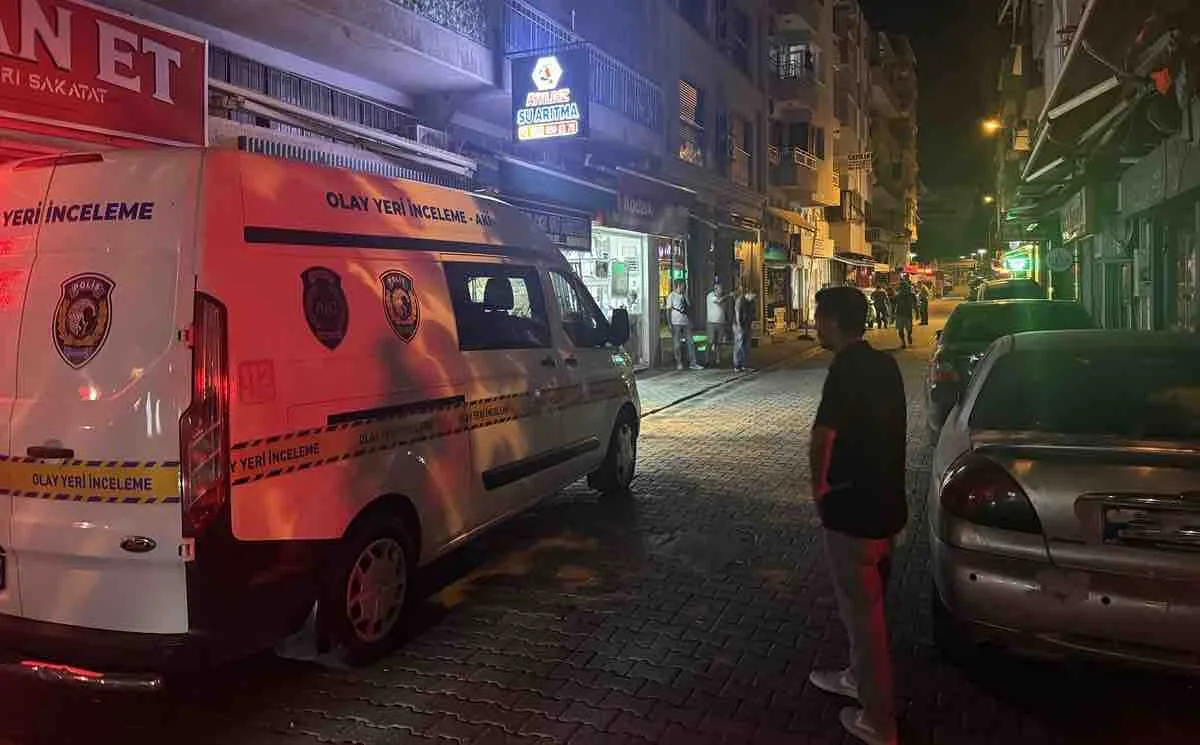 Karşıyaka'da silahlı kavganın bilançosu belli oldu: 1 ölü 5 yaralı