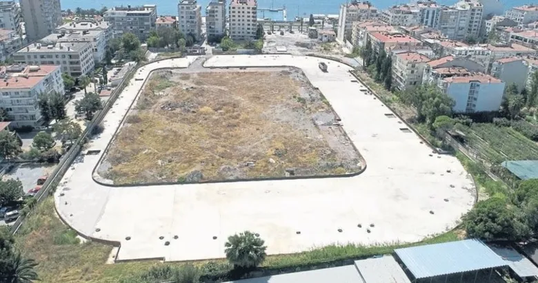 Karşıyaka Zübeyde Hanım Stadı ihale tarihi açıklandı