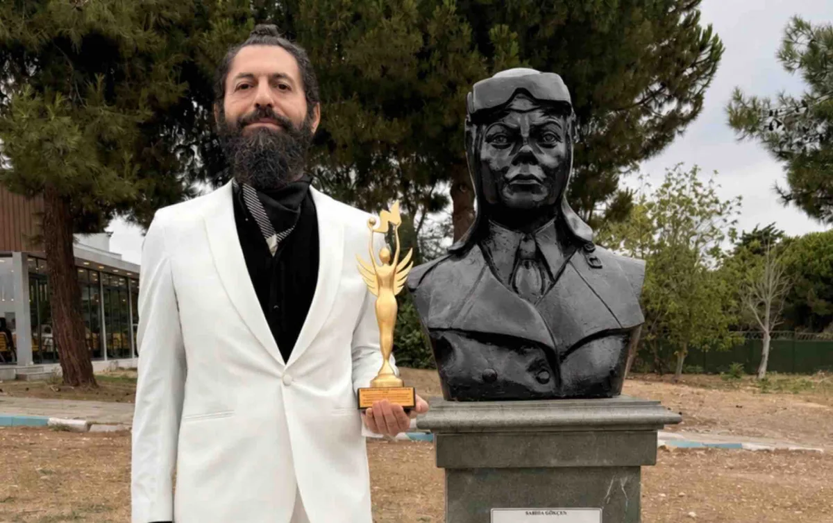 Akif Manaf Sağlık ve Barış Ödülü Sabiha Gökçen’e ithaf edildi