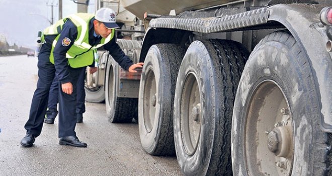 Kış lastiği takmayan sürücülere ceza geliyor