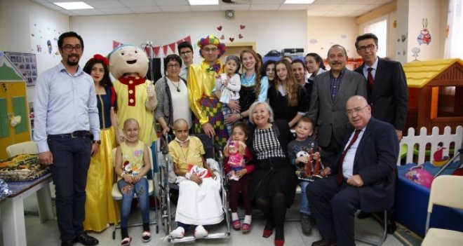 KİTVAK 23 Nisan'ı çocuklarla kutladı