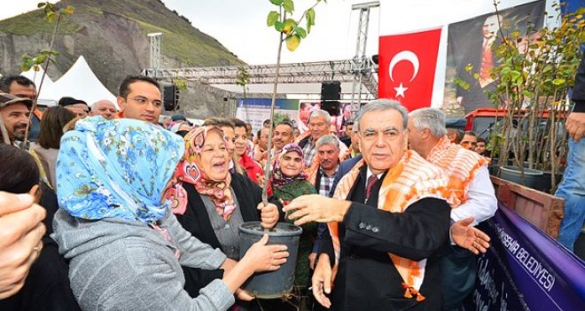 Kocaoğlu: Karalama kampanyasına "dur" diyeceğiz