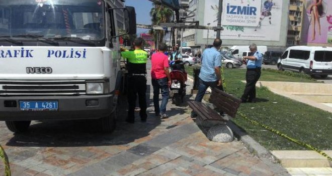 Konak Meydanı'nda bomba paniği