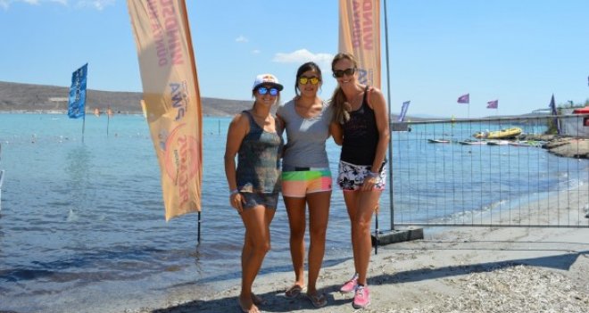 Kraliçelerin gözü ilk üçte