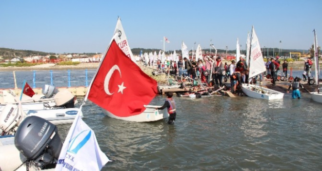 KSK'li yelkenci Barbaros ikinci oldu