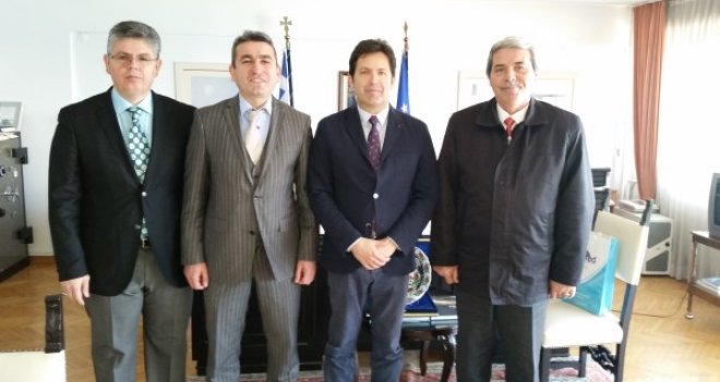 Küresel Doktorlar Yunanistan yollarında