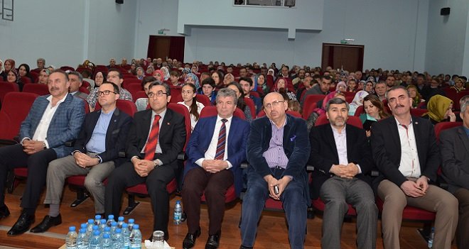 Kutlu Doğum Haftası Karşıyaka’da etkinlikler ile kutlanıyor