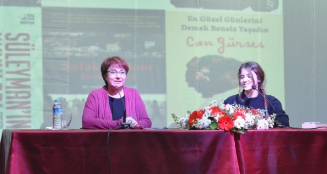 Liseler Arası Kitap Haftası ve Okuma Günleri'nin açılışını Uzuner yaptı