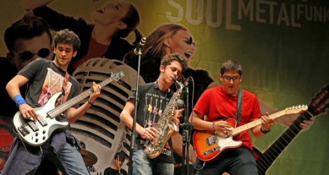 Liseli müzik grupları Karşıyaka’da yarışacak