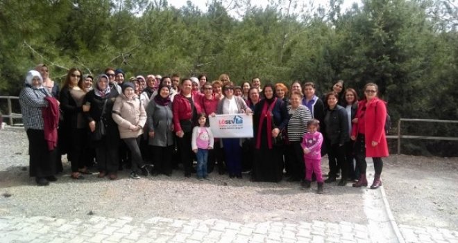 LÖSEV'in annelerine özel kutlamalar