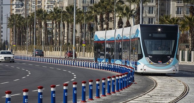 Macaristan Başkonsolosu’ndan Karşıyaka Tramvayı övgüsü