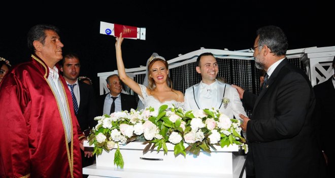 Masal gibi düğün...