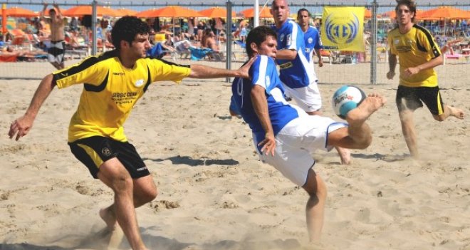 Masterler plaja iniyor...