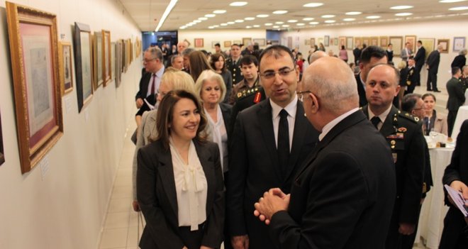 ''Mendillerde Tarih'' Sergisi  İzmirlilerle buluştu