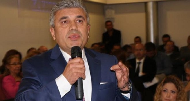 Mertoğlu: Ben Tüm Karşıyakalıları konseri protesto etmeye çağırıyorum