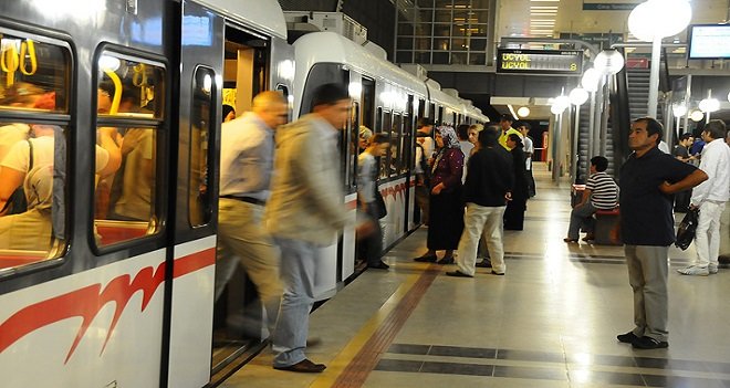 Metrodan %74 İzmirli memnun